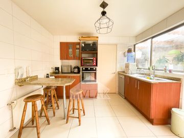 Excelente casa en condominio, gran terreno, seguridad 24/7