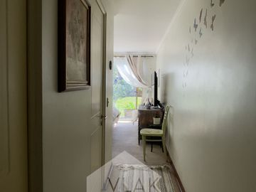 Excelente casa en condominio, gran terreno, seguridad 24/7