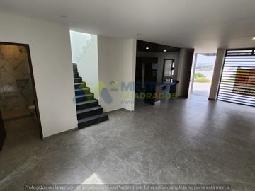 CASA  en VENTA en LOMA ALTA TRES MARIAS Habitación en Planta Baja