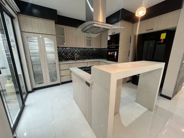 Casas en Venta en Cuenca Ecuador sector Ricaurte