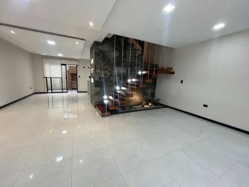 Casas en Venta en Cuenca Ecuador sector Ricaurte