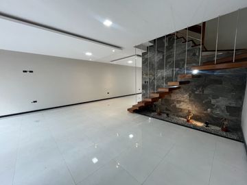 Casas en Venta en Cuenca Ecuador sector Ricaurte