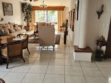 Casa en Venta de Una Planta  al Norte de Aguascalientes Condominio Residencial  
