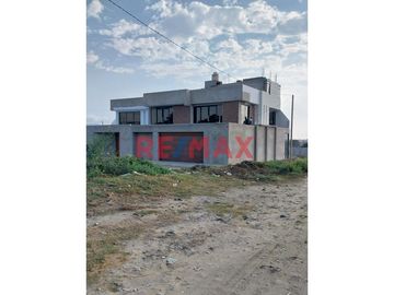 enta De Terreno En Sector Los Alamos. 182.25 M2. Nvo Chimbote ID 1080877