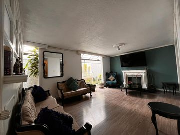 VENTA DE CASA ACATITA DE BAJAN