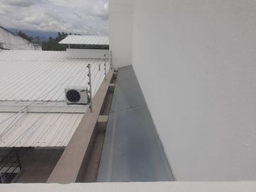 VENDEMOS ESPECTACULAR CASA LA GAITANA NEIVA