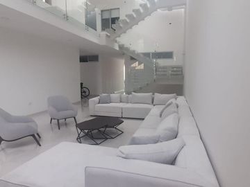 VENDEMOS ESPECTACULAR CASA LA GAITANA NEIVA