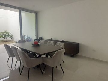 VENDEMOS ESPECTACULAR CASA LA GAITANA NEIVA