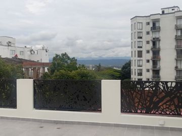 VENDEMOS ESPECTACULAR CASA LA GAITANA NEIVA