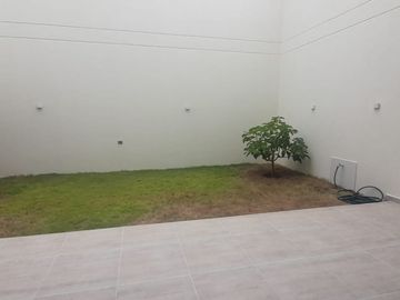 VENDEMOS ESPECTACULAR CASA LA GAITANA NEIVA