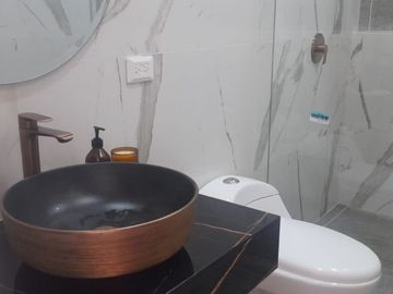 VENDEMOS ESPECTACULAR CASA LA GAITANA NEIVA