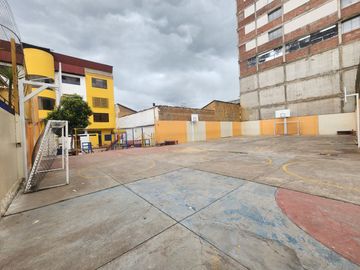 ¡VENTA LOCAL COMERCIAL 1,327 M2 CON DOS FRENTES EN ZONA CÉNTRICA DE HUANCAYO!