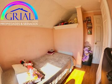 Se Vende Casa Tipo Chalet en el Bosque