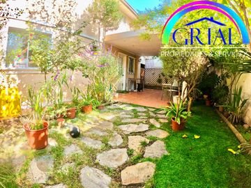 Se Vende Casa Tipo Chalet en el Bosque