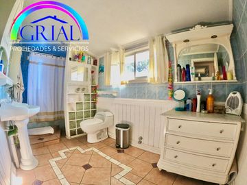 Se Vende Casa Tipo Chalet en el Bosque