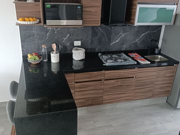 CASA EN VENTA CON ALBERCA EN XOCHITEPEC, MORELOS