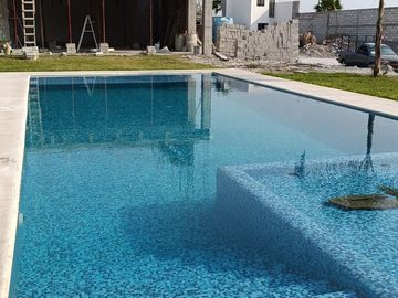 CASA EN VENTA CON ALBERCA EN XOCHITEPEC, MORELOS