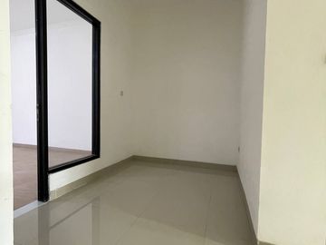 Rumah Mtr BSD Serpong, Baru 2 LANTAI, Mewah Harga Murah, Townhouse Syariah di Tangerang, Jual Dijual