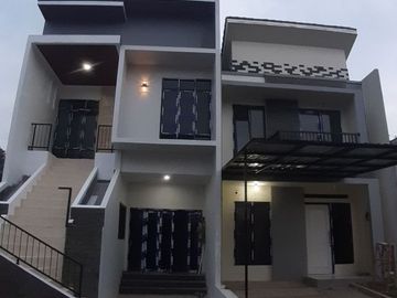 Rumah Mtr BSD Serpong, Baru 2 LANTAI, Mewah Harga Murah, Townhouse Syariah di Tangerang, Jual Dijual