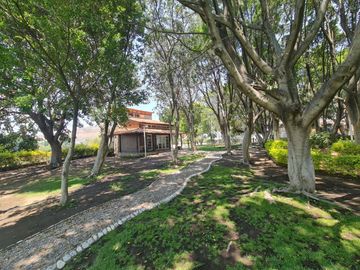 VENTA DE 3 CASAS EN ATLIXCO CON CABALLERIZAS, ESTABLO, HUERTO,ALBERCA TECHADA Y DESCUBIERTA