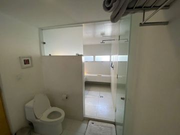 CASA EN LOMAS DE QUERETARO JUNTO AL CAMPESTRE