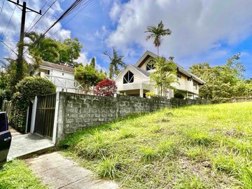 Tagaytay Country Homes | Well Maintained Four Bedroom 4BR House and Lot for Sale in Tagaytay, Cavite