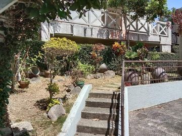 Tagaytay Country Homes | Well Maintained Four Bedroom 4BR House and Lot for Sale in Tagaytay, Cavite