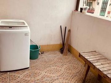 3BR House and lot for Rent/Sale at Makati