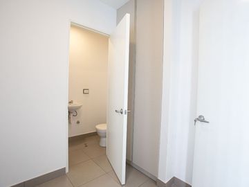 VENTA DE DEPARTAMENTO DE ESTRENO - DPTO. N°201- VILLARAN 325