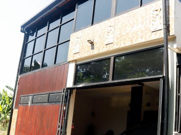 Rumah 2 Lantai Bonus Furniture di Madurejo Prambanan