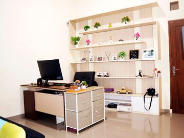 Rumah 2 Lantai Bonus Furniture di Madurejo Prambanan
