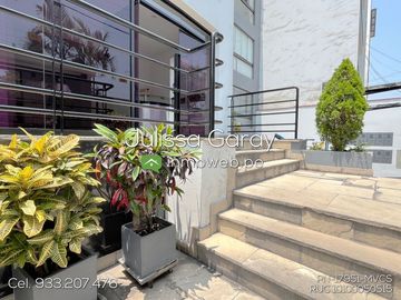VENTA DUPLEX DE SOLTER@ O PAREJA EN 4TO PISO 2 DORM + MINIDEPA INDEPENDIENTE + ESTACIONAMIENTO + DEPOSITO EN SAN BORJA