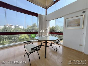 VENTA DUPLEX DE SOLTER@ O PAREJA EN 4TO PISO 2 DORM + MINIDEPA INDEPENDIENTE + ESTACIONAMIENTO + DEPOSITO EN SAN BORJA