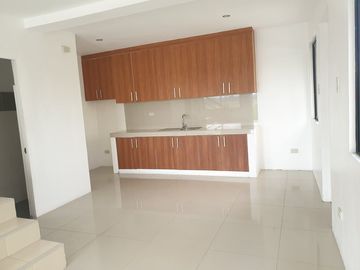 ELEGANT TAHIMIK 4-BEDROOM 2-CAR GARAGE 2-STOREY SICILY SINGLE ATTACHED HOUSE & LOT AT STERLING RESIDENCES ONE – NAIC, CAVITE