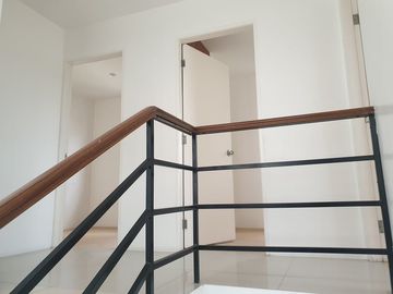 ELEGANT TAHIMIK 4-BEDROOM 2-CAR GARAGE 2-STOREY SICILY SINGLE ATTACHED HOUSE & LOT AT STERLING RESIDENCES ONE – NAIC, CAVITE