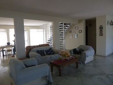 VENTA DE CASA COMO TERRENO EN SAN MIGUEL