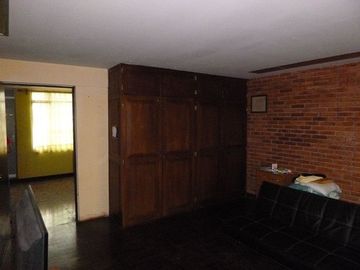 VENTA DE CASA COMO TERRENO EN SAN MIGUEL