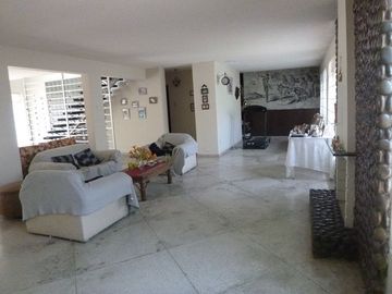VENTA DE CASA COMO TERRENO EN SAN MIGUEL