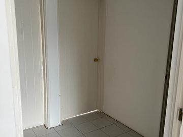 Venta de Casa con Local Comercial en Venta en Camelinas