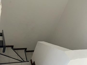 Venta de Casa con Local Comercial en Venta en Camelinas