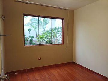 VENTA DE CASA EN SAN JUAN DE MIRAFLORES