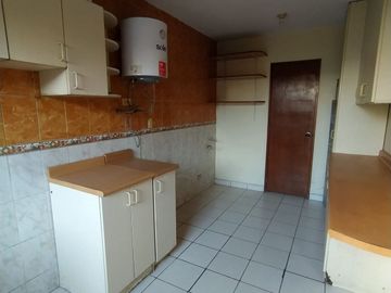💯Se alquila Céntrico departamento sin amoblar en San Iisdro💯