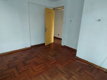 💯Se alquila Céntrico departamento sin amoblar en San Iisdro💯