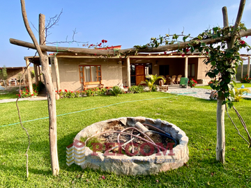 OPORTUNIDAD CASA DE CAMPO CON PISCINA