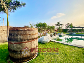 OPORTUNIDAD CASA DE CAMPO CON PISCINA