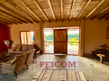 OPORTUNIDAD CASA DE CAMPO CON PISCINA