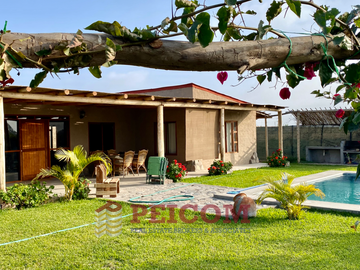 OPORTUNIDAD CASA DE CAMPO CON PISCINA