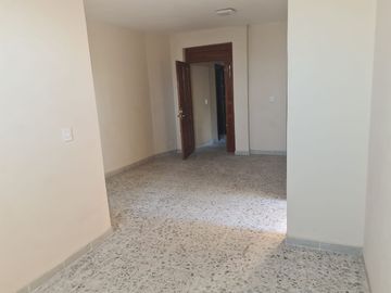 EDIFICIO DE DEPARTAMENTOS EN CALZADA LA FUENTE, URUAPAN,MICHOACAN