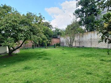 Vendo Casa de 512.91m2 con Terreno de 2386m2 en Tumbaco a 1 minuto de la Ruta Viva