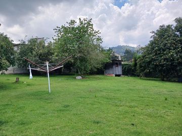 Vendo Casa de 512.91m2 con Terreno de 2386m2 en Tumbaco a 1 minuto de la Ruta Viva